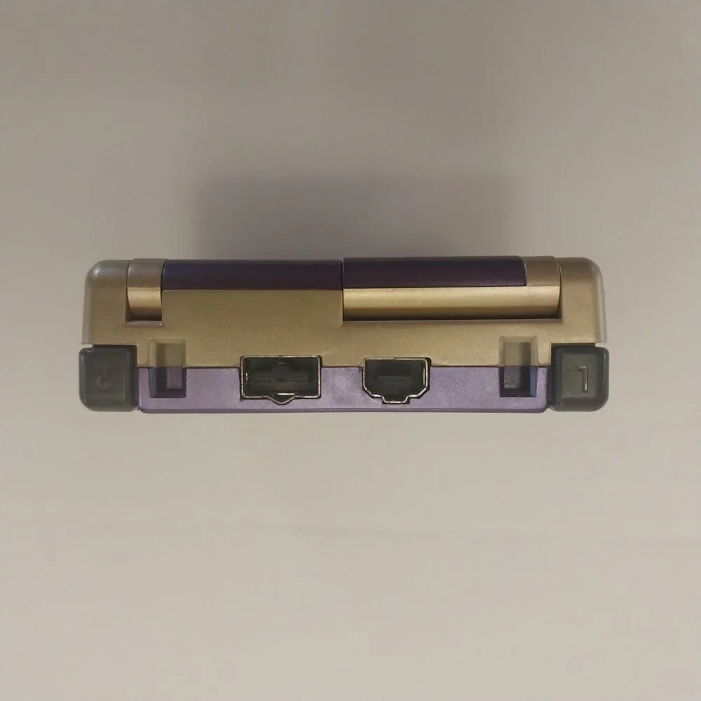 Nintendo Game Boy SP 101